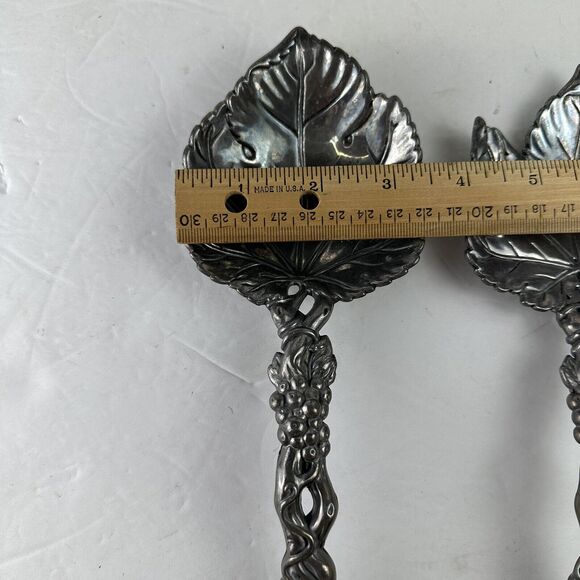 Elegant Aluminum 1997 Arthur Court 2 Piece Grape Vine Leaf Salad Food Servers - Picture 7 of 7